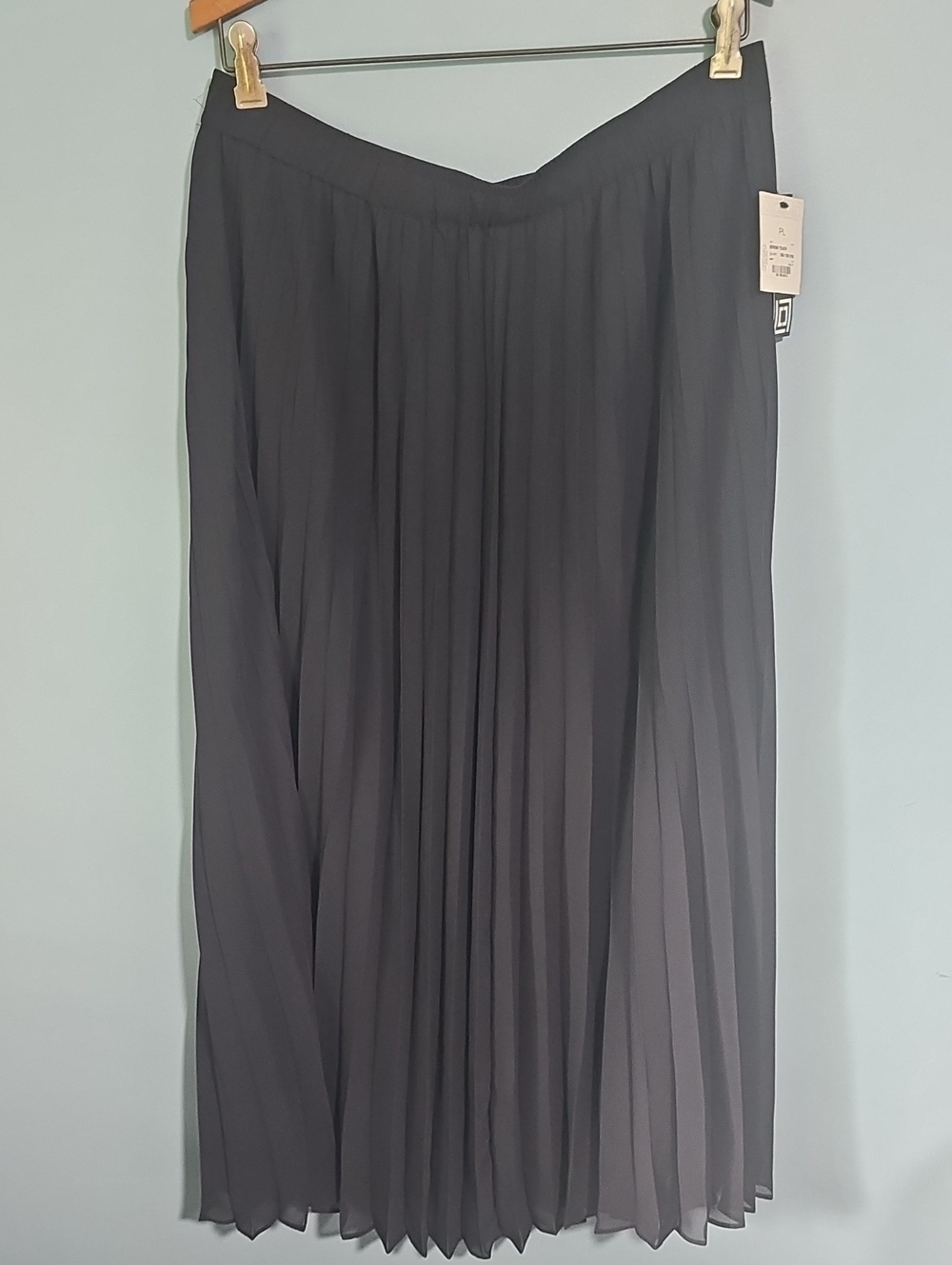 Liz Claiborne Navy Blue Pleated Skirt Large Petite